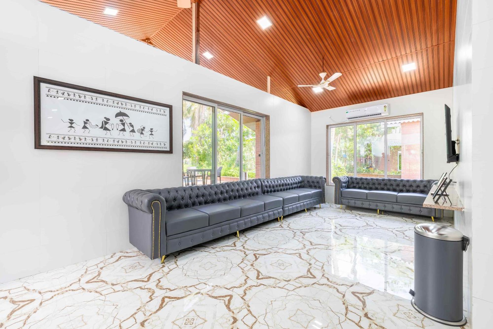 Coco Bliss By Mauli Stays Manor Ngoại thất bức ảnh