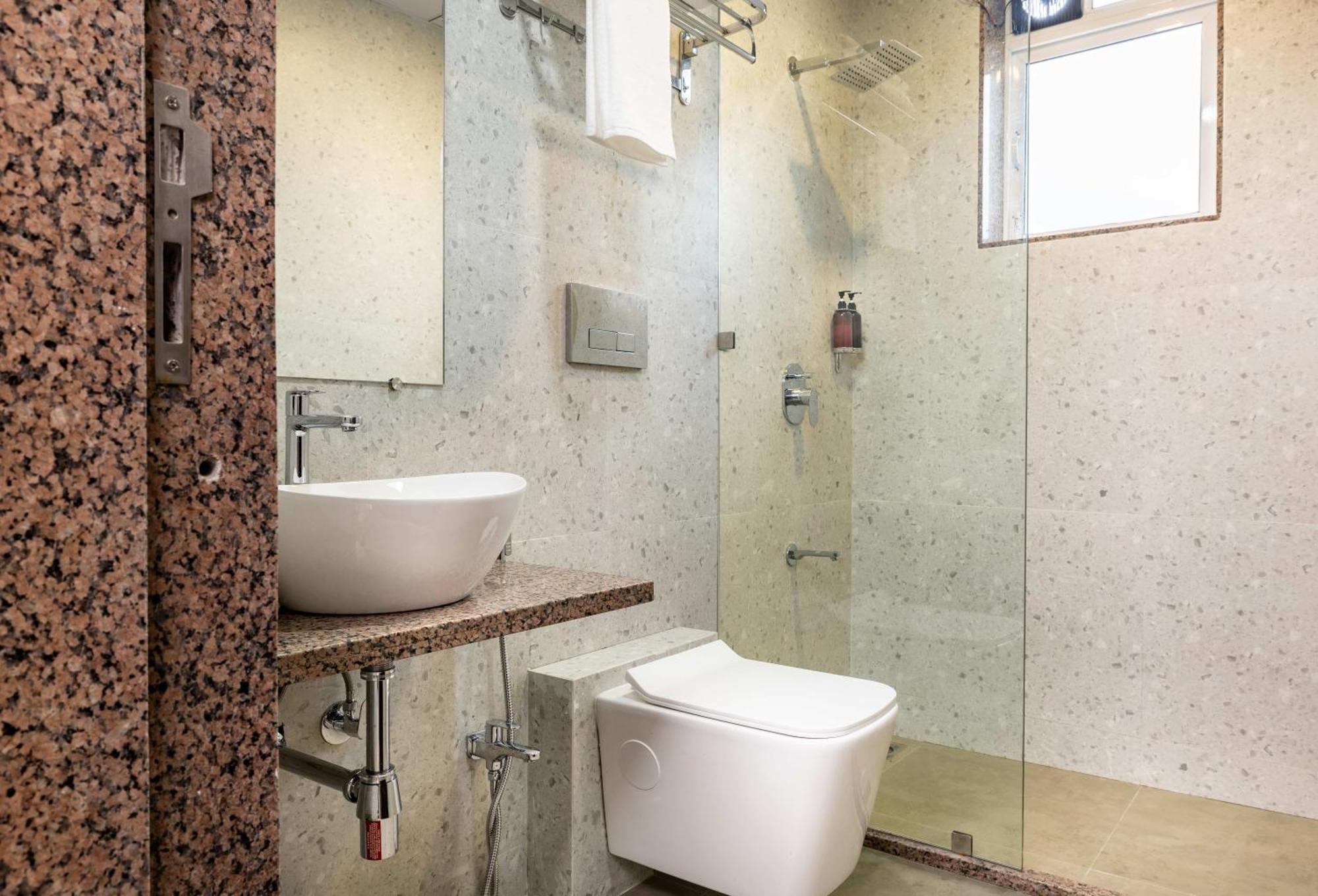 Coco Bliss By Mauli Stays Manor Ngoại thất bức ảnh